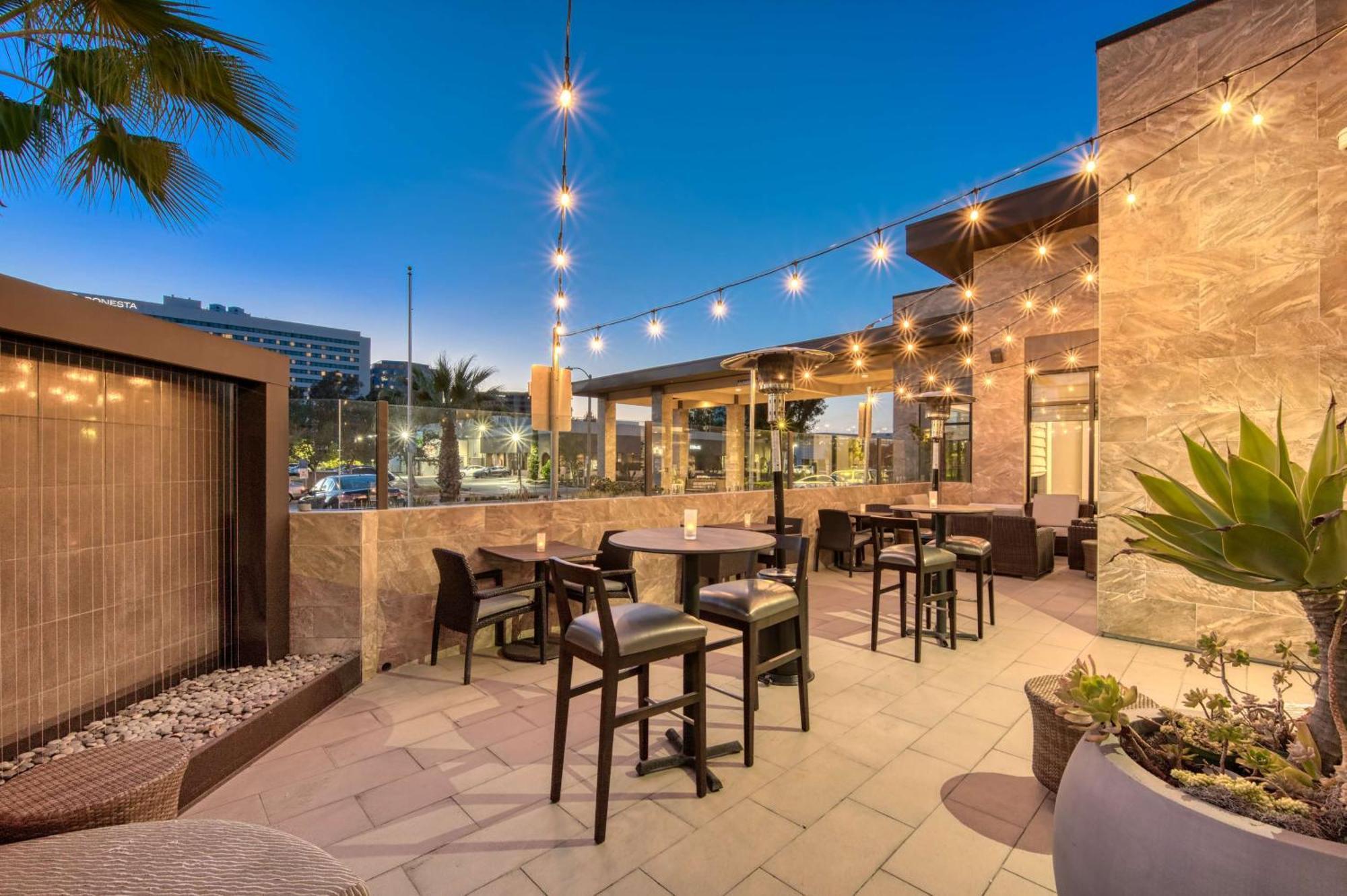Hilton Garden Inn Irvine/Orange County Airport Exterior foto